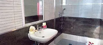 Panzió Sleep And Fly Rome Airport